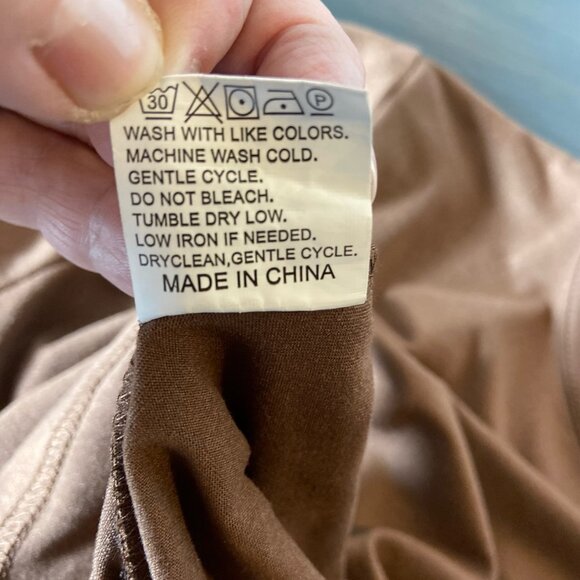 Brown Long Sleeve Stretch Basic Top – Size Small - Picture 4 of 4